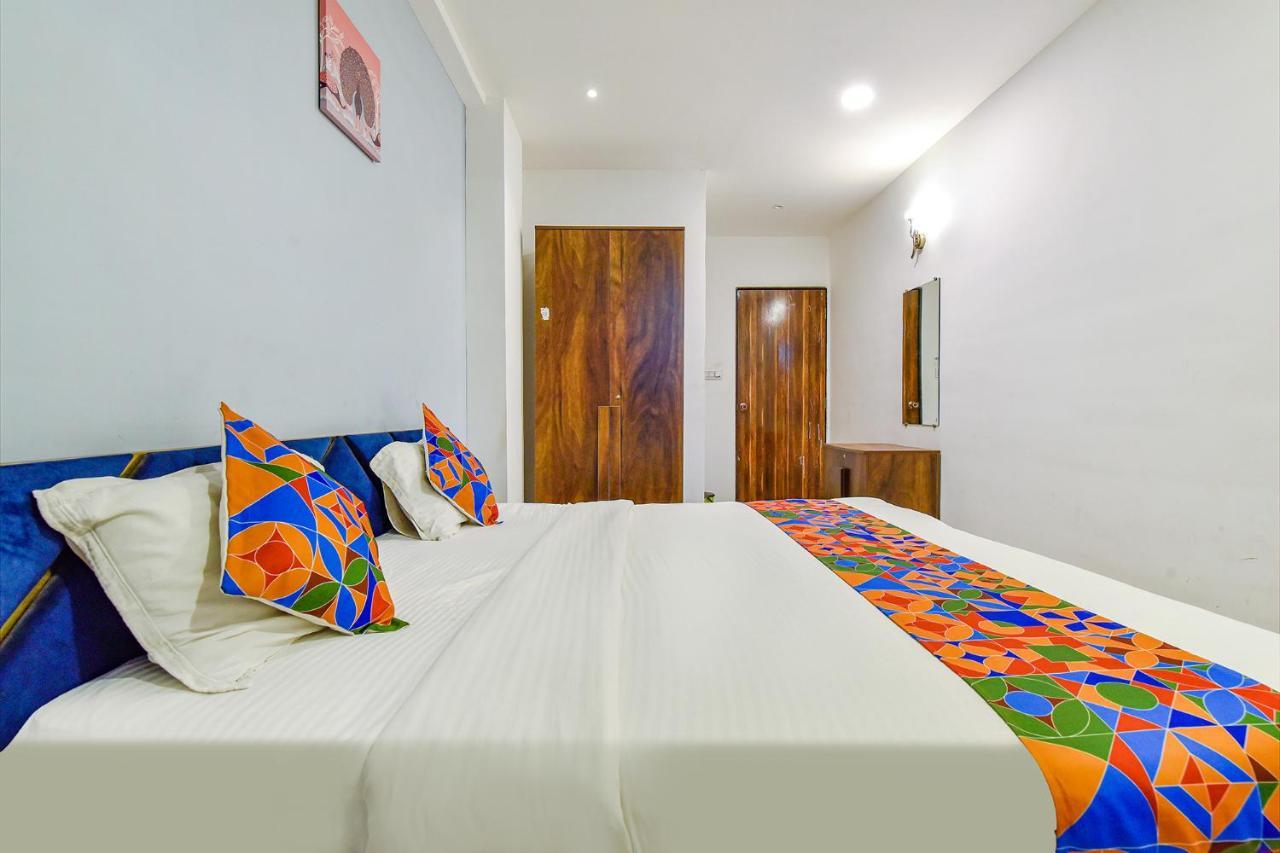 Fabhotel Code Сурат Экстерьер фото