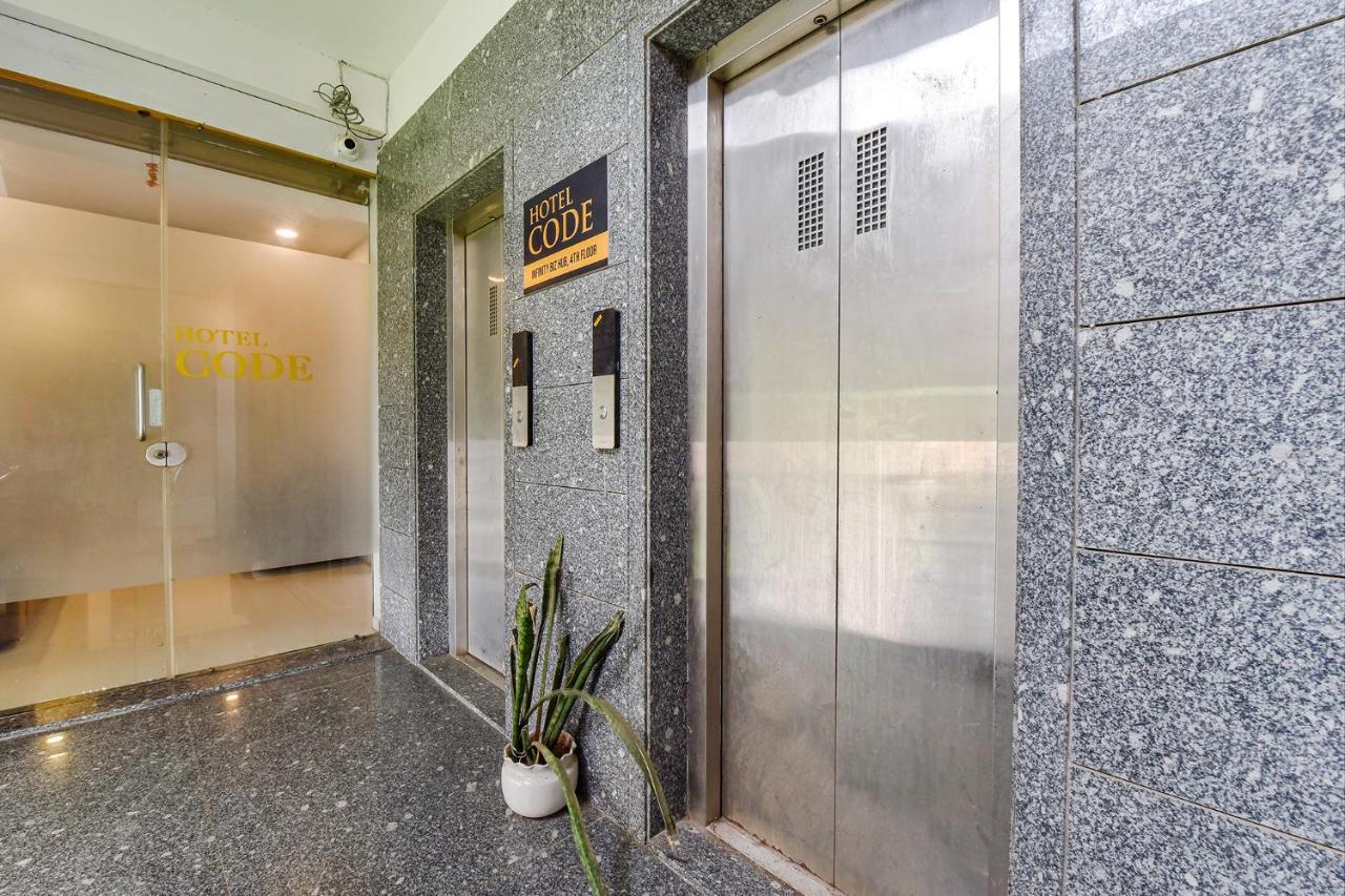 Fabhotel Code Сурат Экстерьер фото